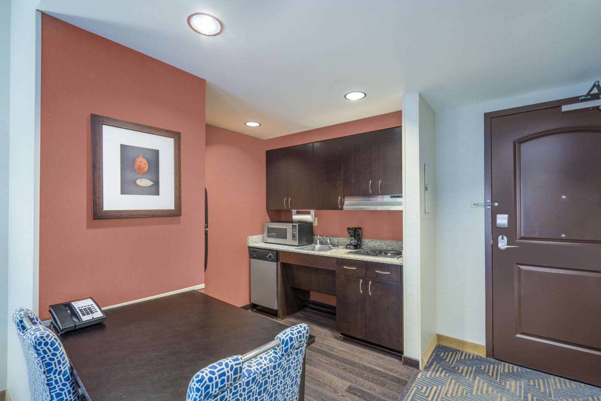 Homewood Suites By Hilton Louisville-East Exterior photo
