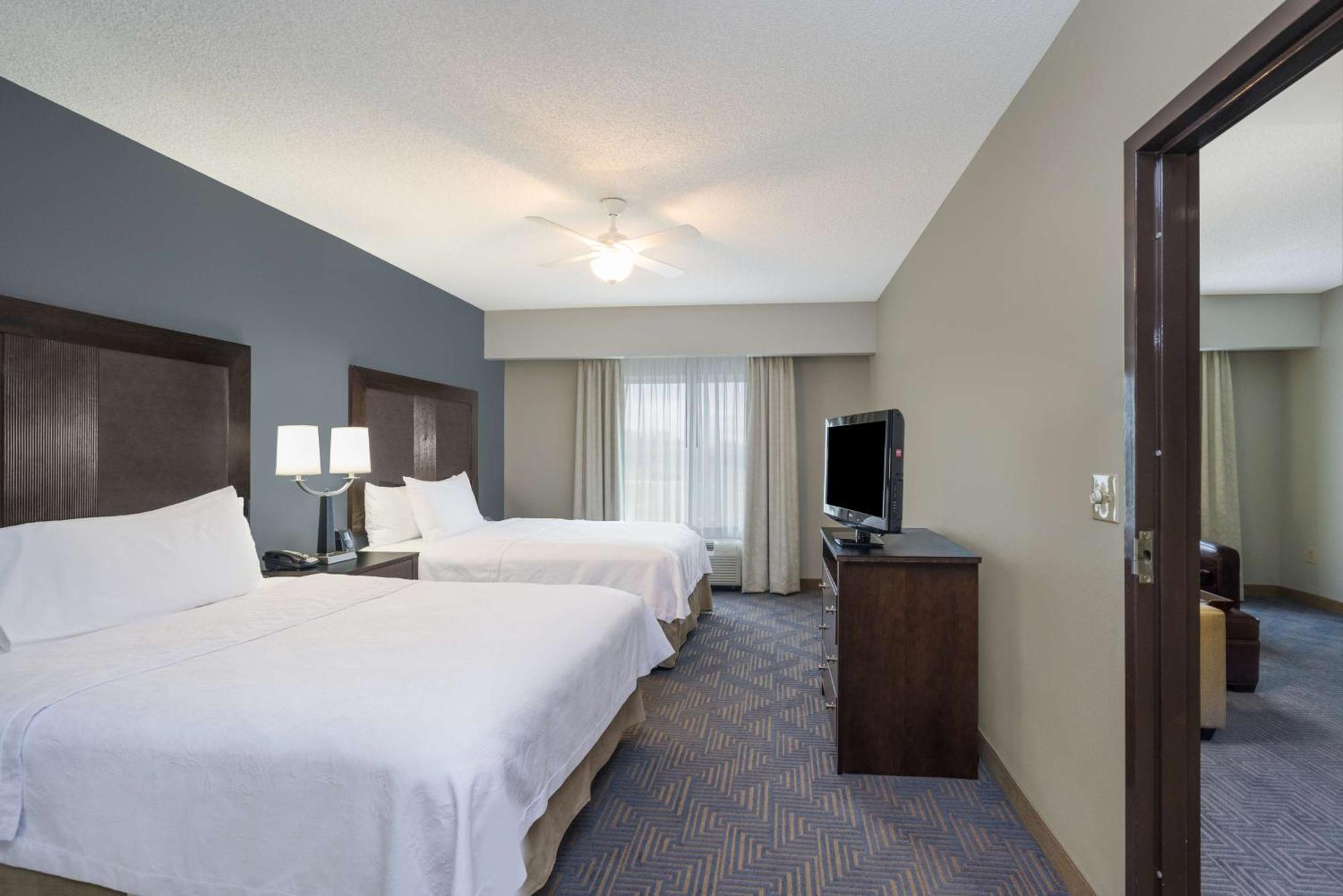 Homewood Suites By Hilton Louisville-East Exterior photo
