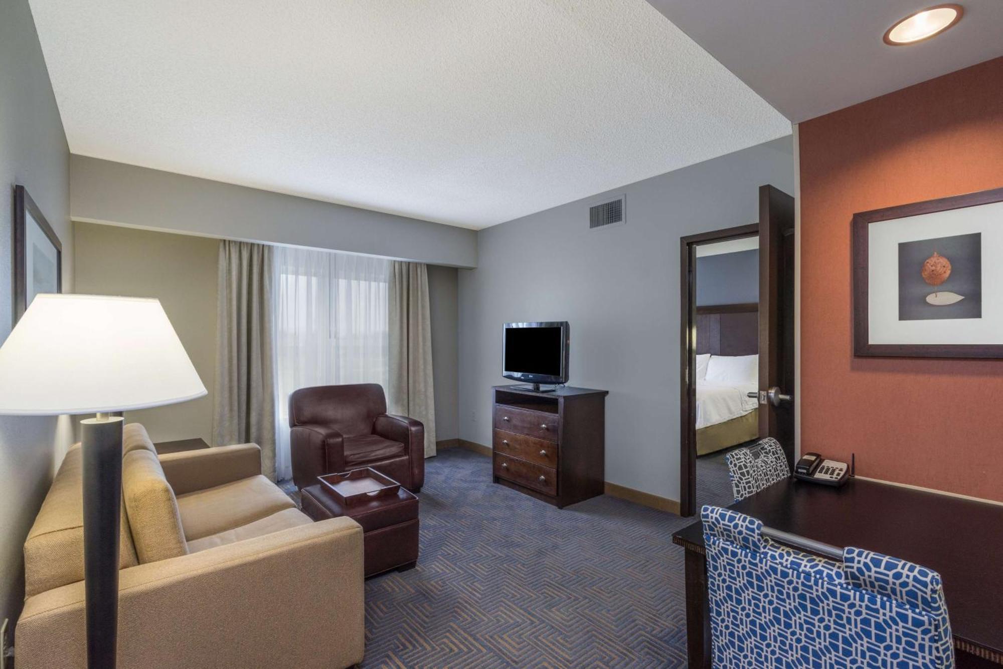 Homewood Suites By Hilton Louisville-East Exterior photo